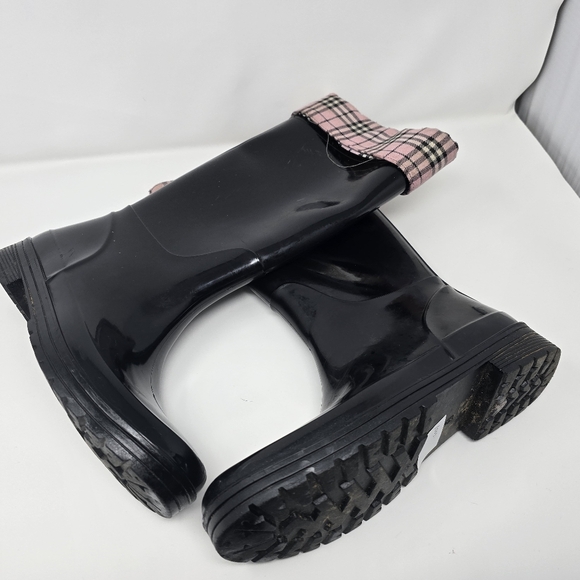 Rain boots size 9 - Picture 4 of 6